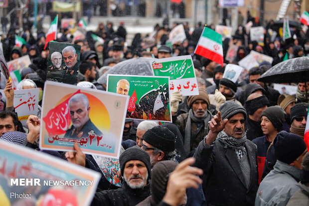 People in Hamedan mark 41st victory anniversary of Islamic Revolution