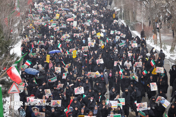 People in Hamedan mark 41st victory anniversary of Islamic Revolution