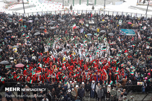 راهپیمایی باشکوه ۲۲بهمن در همدان