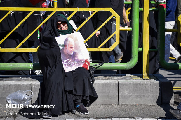 Tehraners mark 41st victory anniversary of Islamic Revolution
