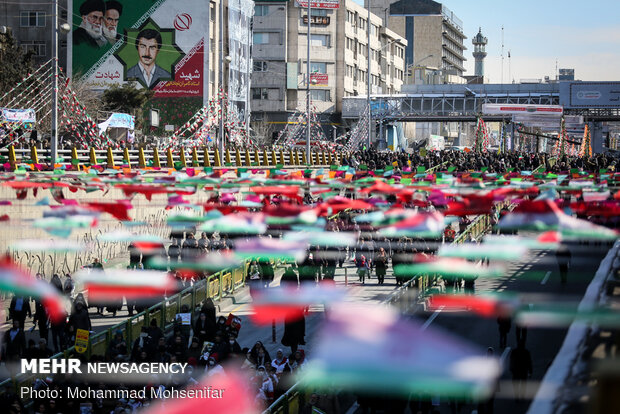 راهپیمایی باشکوه ۲۲ بهمن- تهران