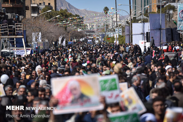 راهپیمایی 22 بهمن در شیراز