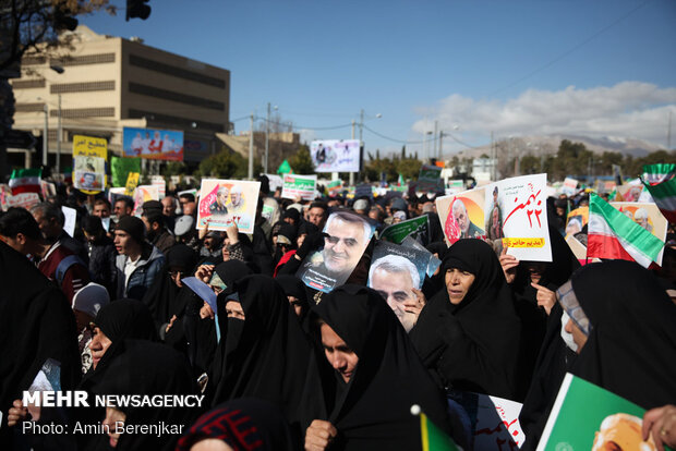 راهپیمایی 22 بهمن در شیراز