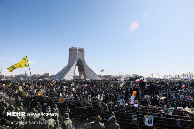 راهپیمایی باشکوه ۲۲ بهمن - میدان آزادی