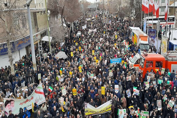 مردم قزوین در ۲۲ بهمن حماسه‌ای دیگر خلق کردند