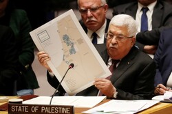 محمود عباس: «معامله قرن» هدیه ترامپ به اسرائیل بود