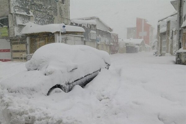 Heavy snowfall in Northern Iran leaves 7 dead, 85 injured