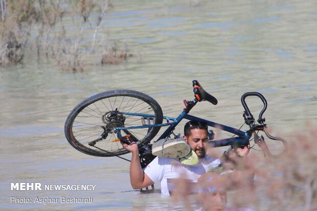 Marathon contest in Qeshm Island 