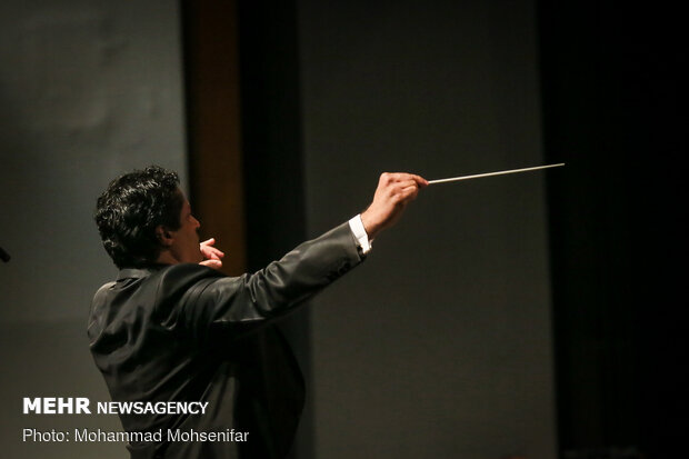 IRIB symphonic orchestra at Vahdat Hall