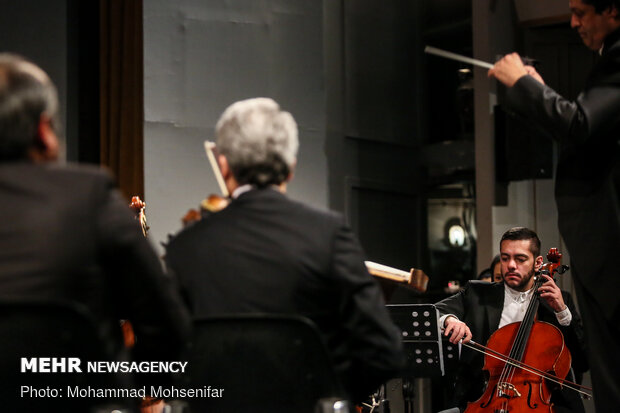 IRIB symphonic orchestra at Vahdat Hall