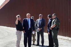 سهم ۴ میلیارد دلاری پروژه دیوار مرزی مکزیک از بودجه نظامی آمریکا