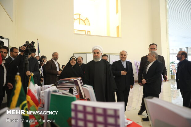 “Iranian Women” meeting on birthday anniv. of Hazrat Fatemeh (PBUH) held in Tehran…