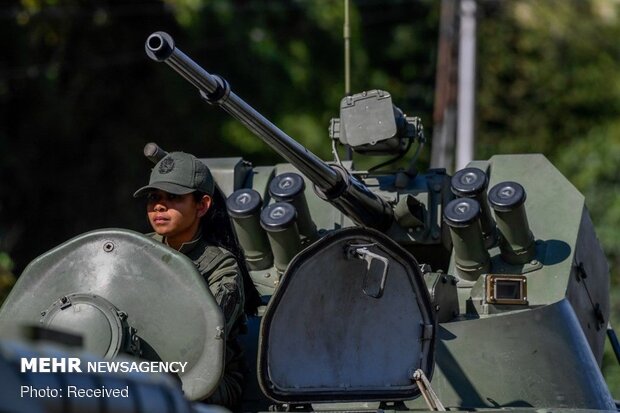 مانور ارتش ونزوئلا در بحبوحه تنش با آمریکا
