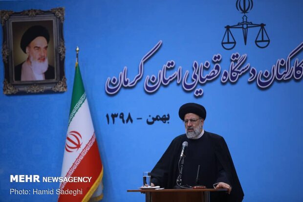 رئيس السلطة القضائية: الشعب الايراني هو المنتصر في الانتخابات البرلمانية الاخيرة