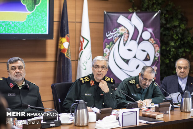 سرلشکر محمد باقری رئیس ستاد کل نیروهای مسلح در هشتمین جلسه هیئت امنای بنیاد حفظ آثار و نشر ارزش‌های دفاع مقدس