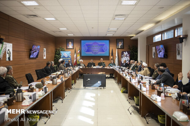 هشتمین جلسه هیئت امنای بنیاد حفظ آثار و نشر ارزش‌های دفاع مقدس