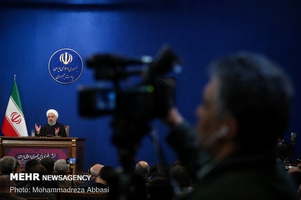 Pres. Rouhani to hold press conference on Dec. 14