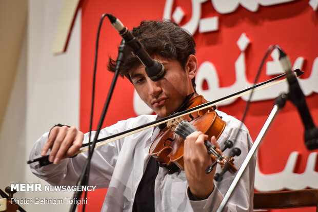 Winners of Navaye Khorram Music Festival perform at Fajr festival