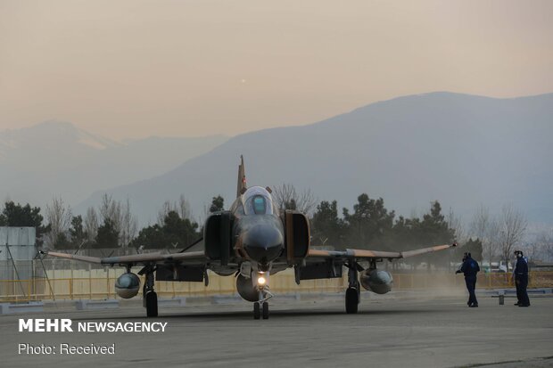 تحویل 8 فروند هواپیمای نظامی بازآمد سازی (اورهال) شده به نیروی هوایی ارتش
