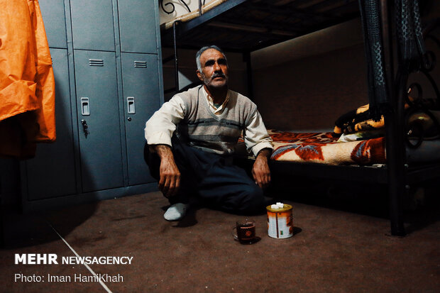 یک‌ روز برفی با راهداران پرتلاش