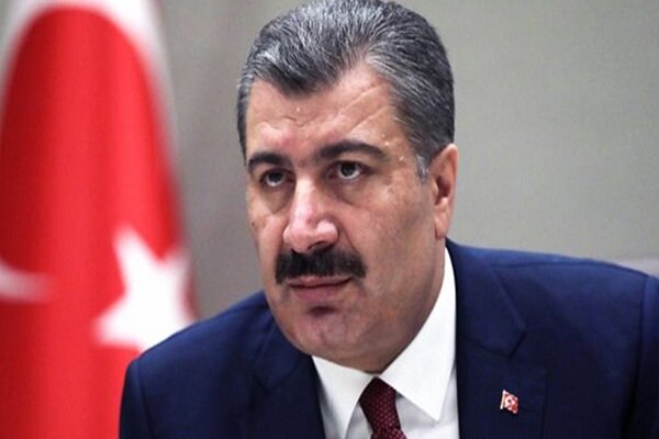 وزير الصحة التركي يؤكد عدم اصابة الإيرانيين الوافدين أخيرا الى تركيا بفيروس كورونا