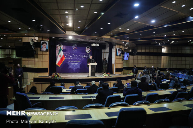 بازدید رئیس مجلس شورای اسلامی از ستاد انتخابات کشور