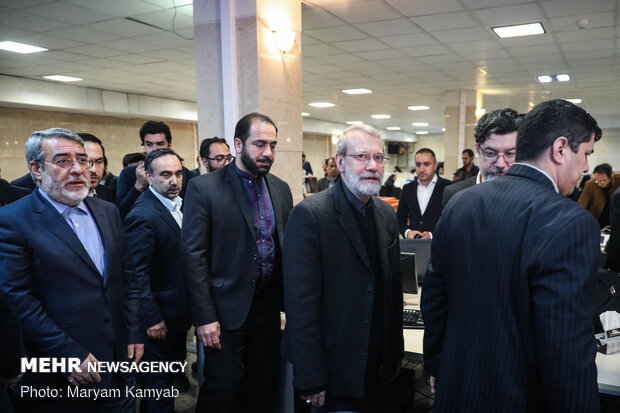 بازدید رئیس مجلس شورای اسلامی از ستاد انتخابات کشور