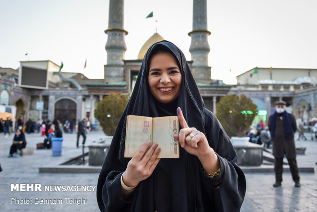 ساعات پایانی رای گیری در حرم عبدالعظیم (ع)