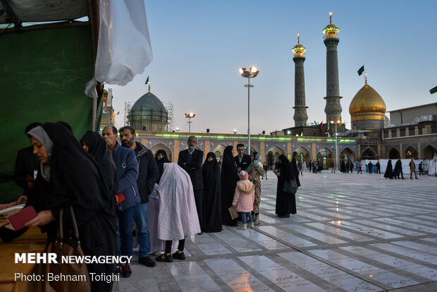 ساعات پایانی رای گیری در حرم عبدالعظیم (ع)