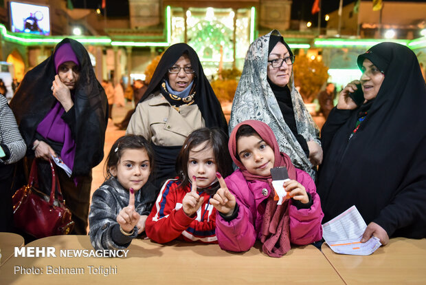 ساعات پایانی رای گیری در حرم عبدالعظیم (ع)