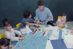 آموزش کدنویسی به کودکان ۴ ساله با بازی