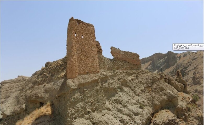 برج‌های تپه تاریخی وداغ در گلشهر مرمت می‌شود