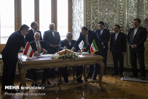 İran ve Avusturya arasında kültürel ve sanatsal işbirliği senedini imzalandı