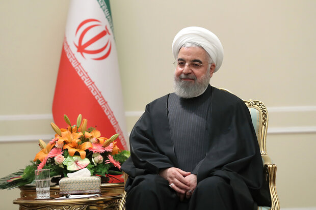 Rouhani congratulates Leader on Iranian New Year