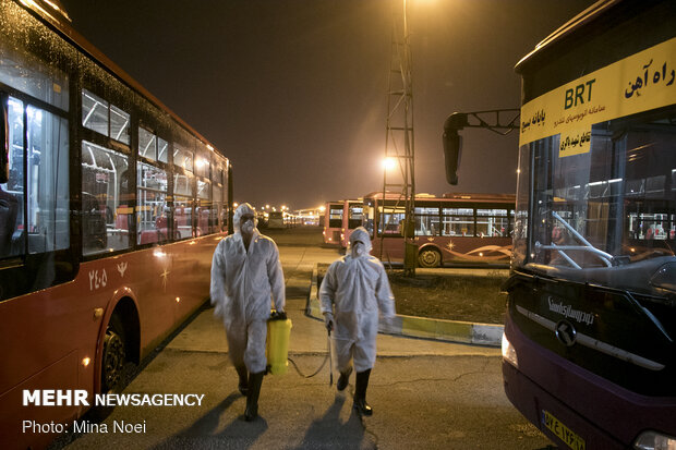 Disinfecting public transportation fleet in Tabriz amid ‘coronavirus’ anxiety