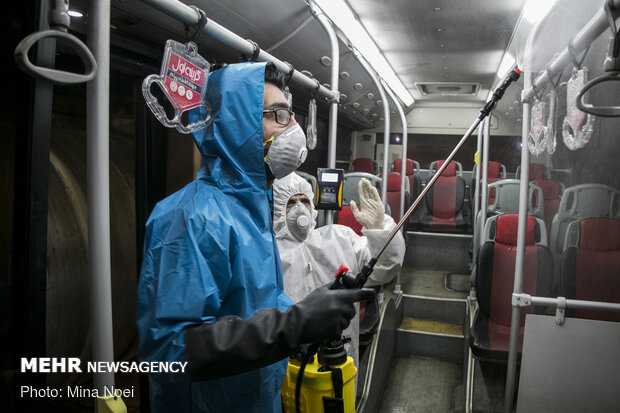 Disinfecting public transportation fleet in Tabriz amid ‘coronavirus’ anxiety