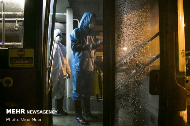 Disinfecting public transportation fleet in Tabriz amid ‘coronavirus’ anxiety