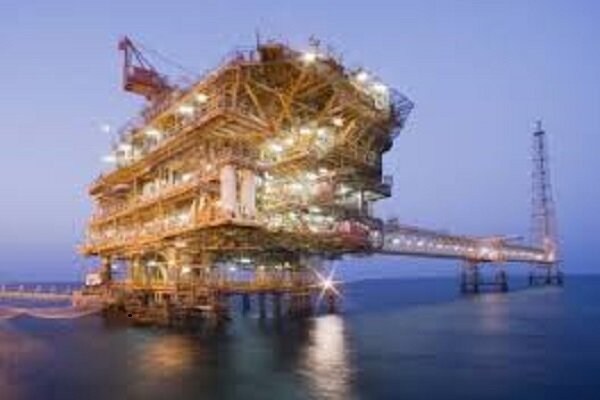 Iran installs 3rd offshore platform of SPGF’s phase 13