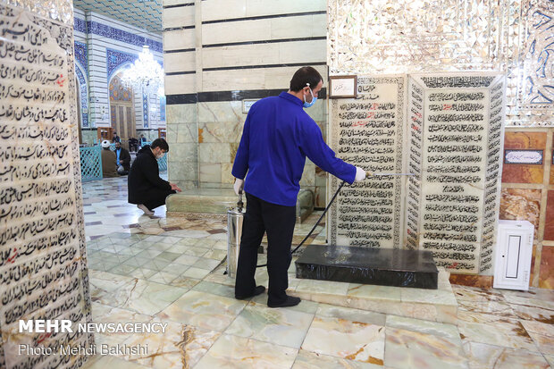 Disinfection of different parts of Holy Shrine of Hazrat Masoumeh (BPUH) amid ‘coronavirus…