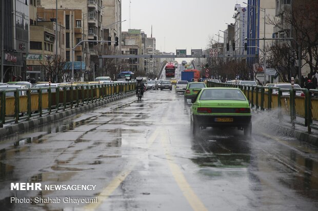 Non-stop rain in Tehran since Monday