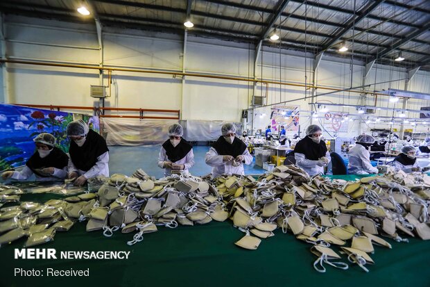 Mass production of disinfectants, masks in Iran to combat coronavirus
