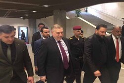 ورود علاوی به پارلمان عراق