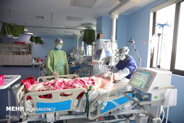 بخش مراقبت‌های ویژه کرونا در بیمارستان فرقانی قم