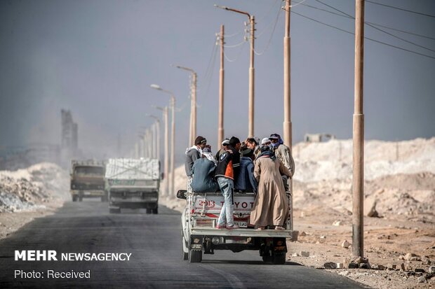 کار در معدن سنگ آهک مصر