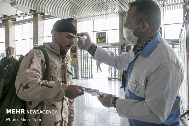 Screening travelers in Tabriz amid COVID-19 spread