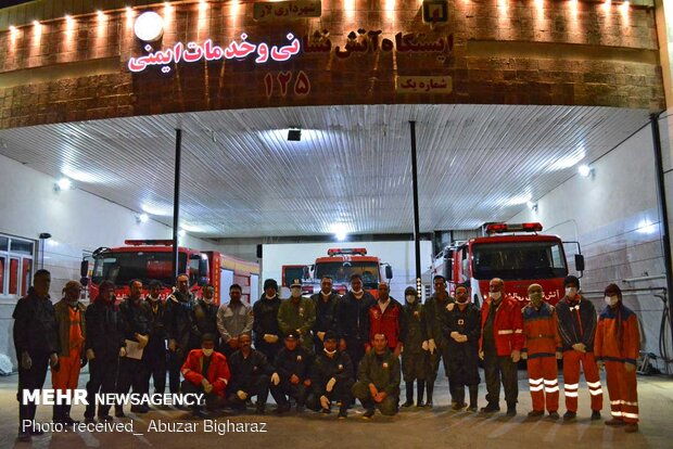 عملیات ضدعفونی معابر عمومی شهرستان لارستان