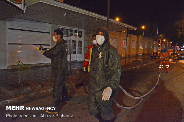 عملیات ضدعفونی معابر عمومی شهرستان لارستان