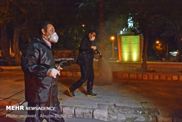 عملیات ضدعفونی معابر عمومی شهرستان لارستان