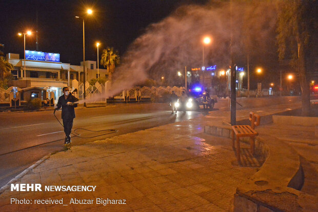 عملیات ضدعفونی معابر عمومی شهرستان لارستان