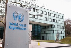الصحة العالمية تثني على إيران "لتركيز الاهتمام" على تفشي فيروس كورونا